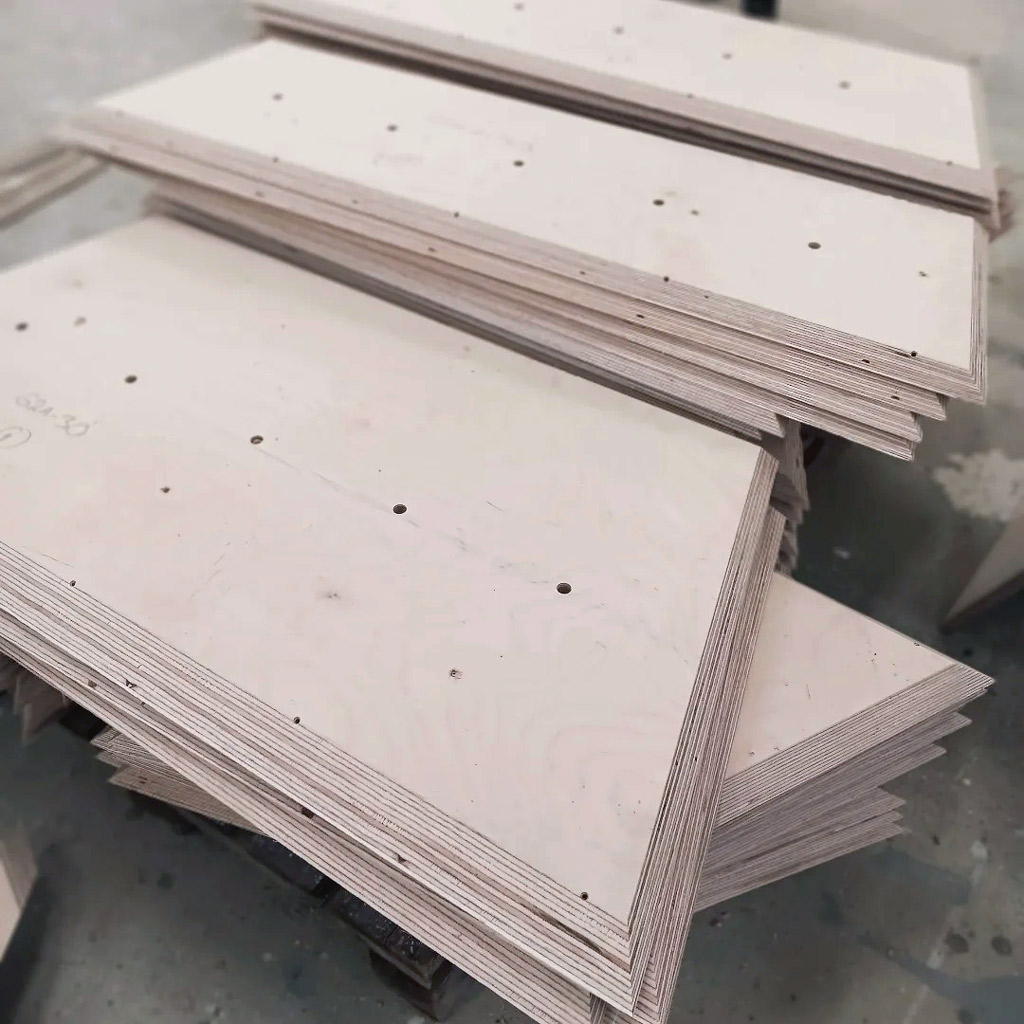 Plywood volume components