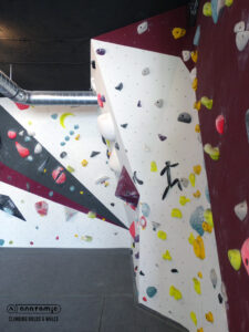 Bouldering wall BOULDROFKA in Trnava | Anatomic.sk
