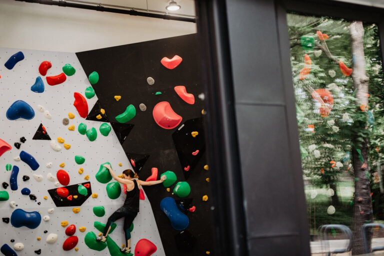 Climbing on new bouldering wall in Vesprem